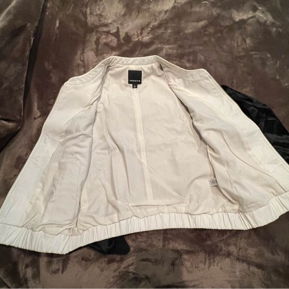 Pre owned trouve jacket sz M black and white - Picture 5 of 6